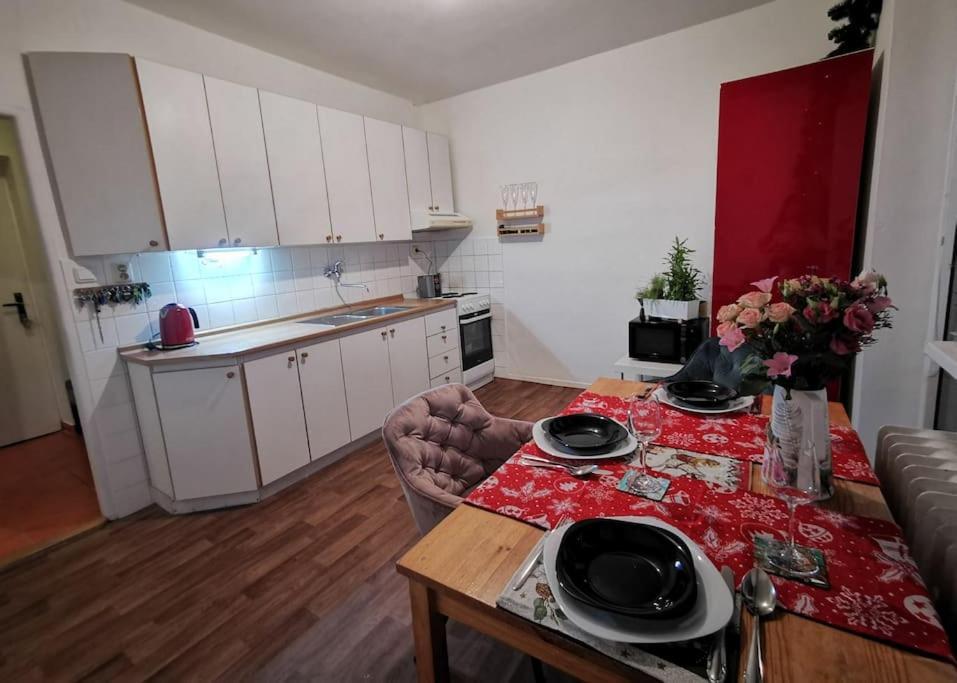 Апартаменты Cely Apartman Podlesi 54M2 S Dvema Balkony A S Novou Manzelskou Posteli, Zatim Neni Na Fotkach Брно Экстерьер фото